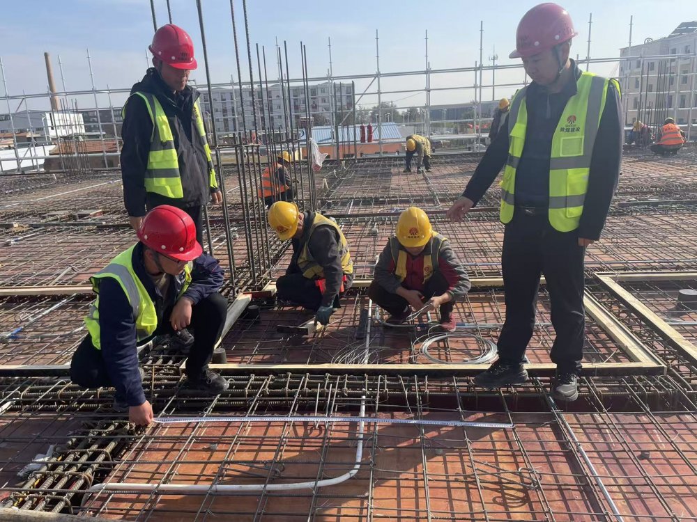 陜煤建設內(nèi)蒙古分公司第一項目部：一團隊攻堅雙項目，全力沖刺四季度“全年紅”