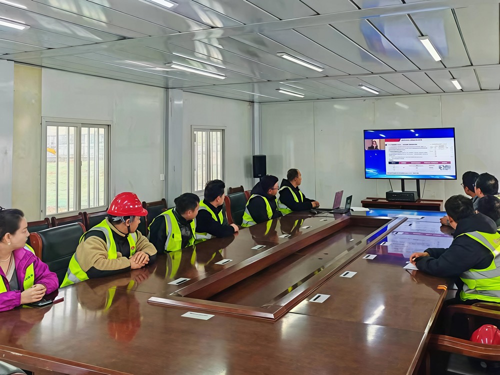 陜煤建設銅煤公司第十五項目部：多維發(fā)力筑牢“百日安全”生產防線