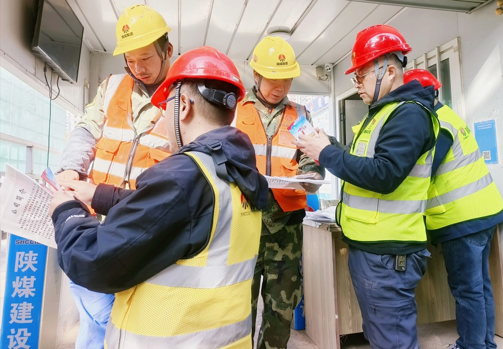 陜煤建設(shè)新龍城直屬項目部：安全“不打烊”，消防“常在線”